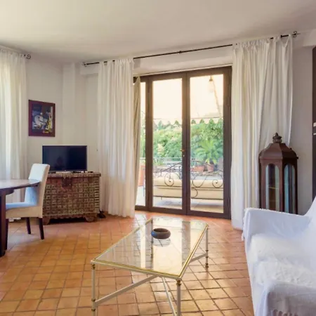 Eleonora Panoramic Apartment *